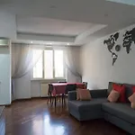 Dom&Fla Delizioso Appartamento In Trastevere